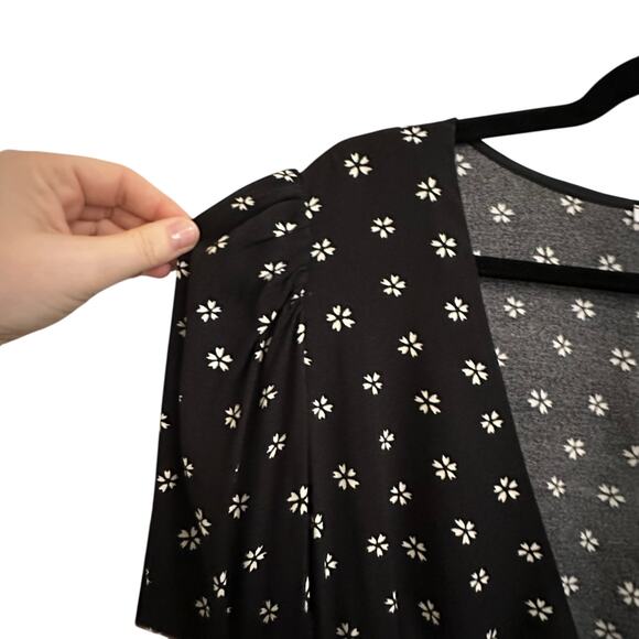 Reformation Nell Top V-neck Floral Black Sz 20 Plus Button Front Blouse - Picture 6 of 8